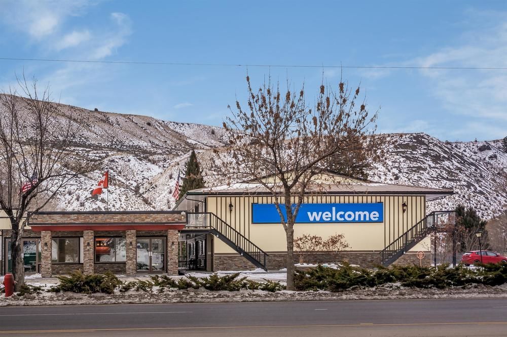 Riverside Motel Cache Creek Exterior photo